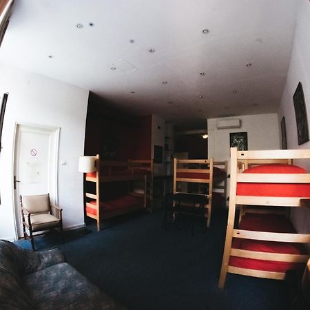 Sun Hostel Βελιγράδι Εξωτερικό φωτογραφία