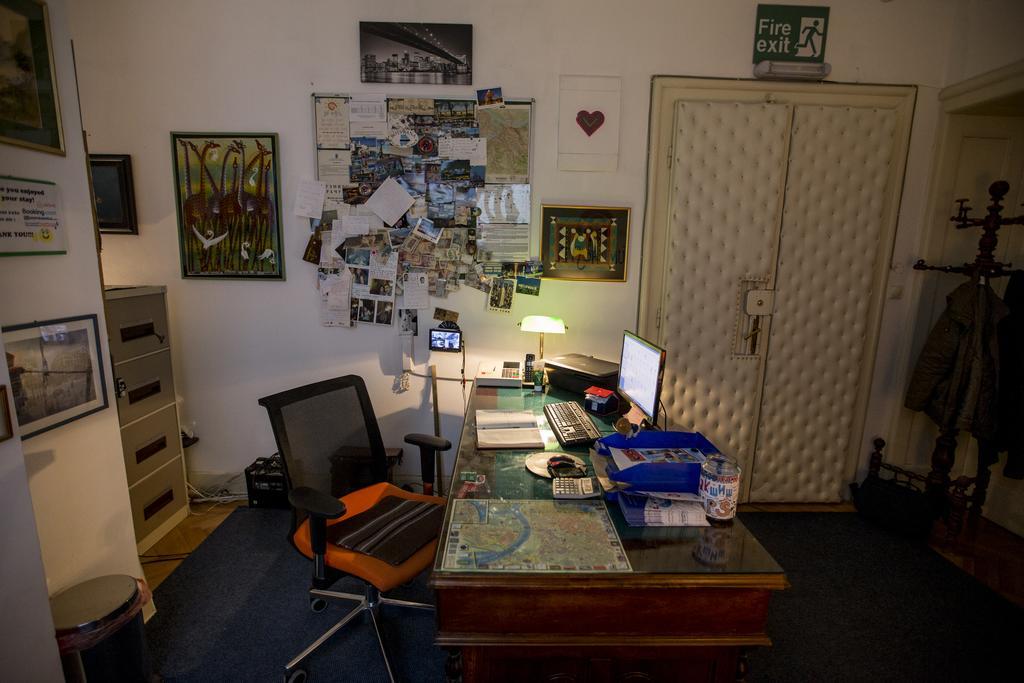 Sun Hostel Βελιγράδι Εξωτερικό φωτογραφία
